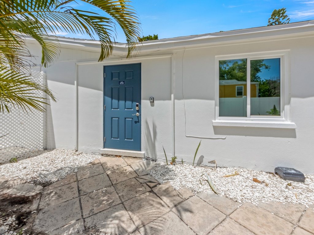 Gulf Breeze Getaway by AMI Locals