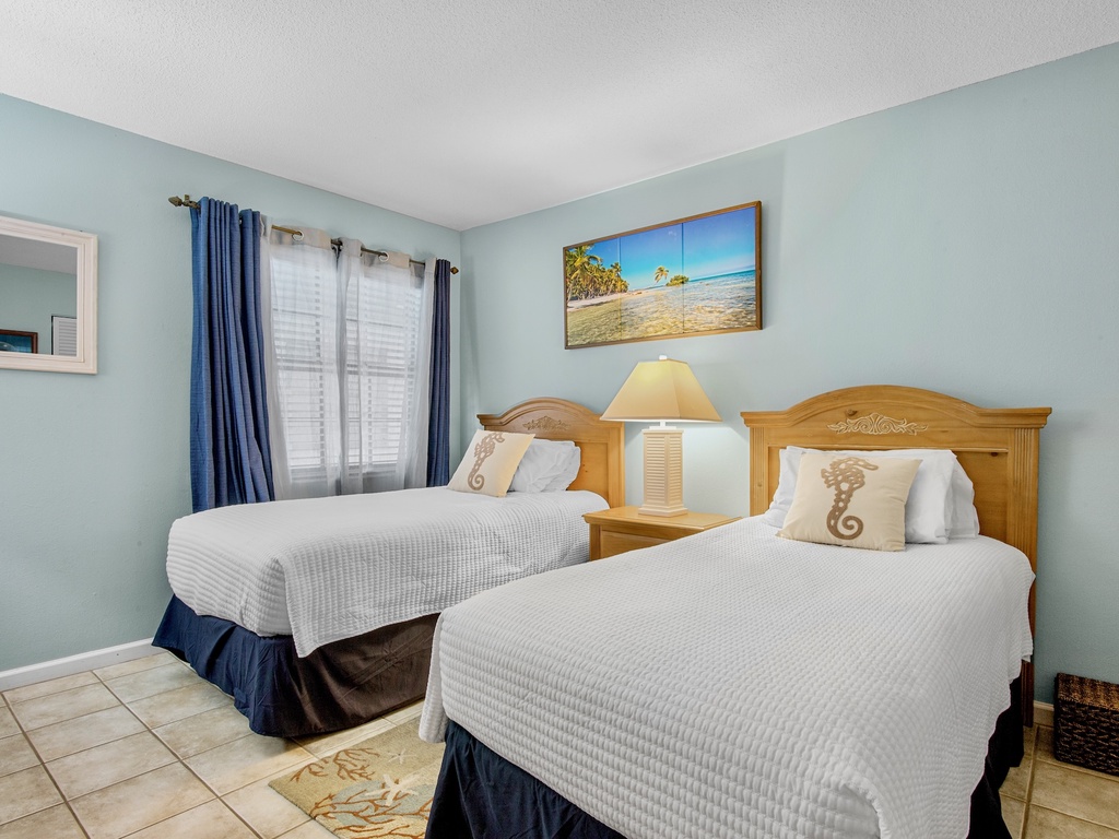 Third Bedroom. Two twin beds