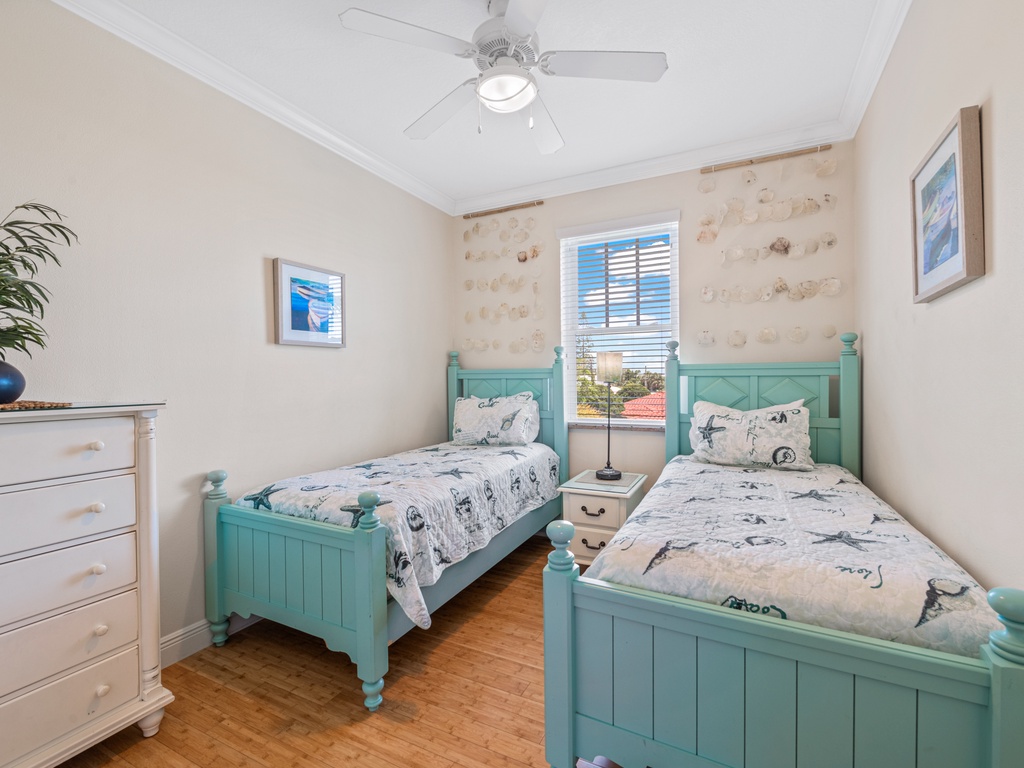 Sixth Bedroom - Two Twins