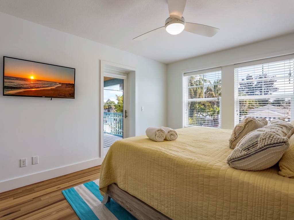 Second Bedroom - King