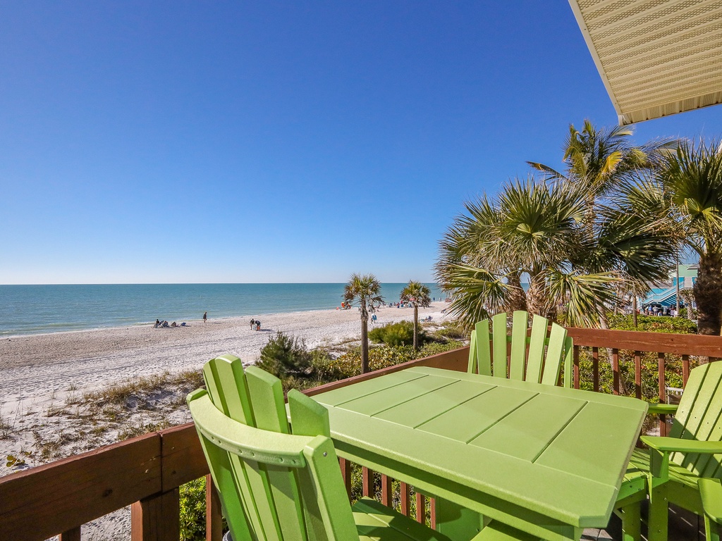 Sunset Sands at Capri