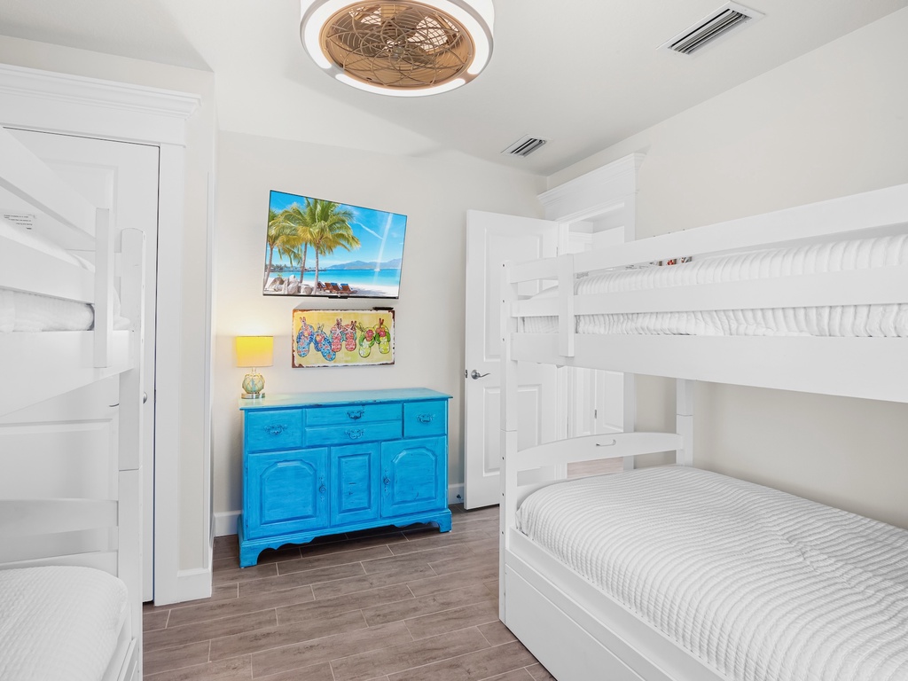 Fourth Bedroom - Two Twin/Twin Bunk