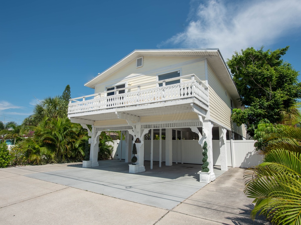 Front of Pineapple Key