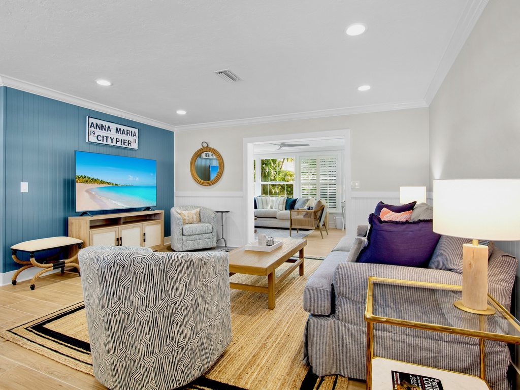 Living Area - Seating