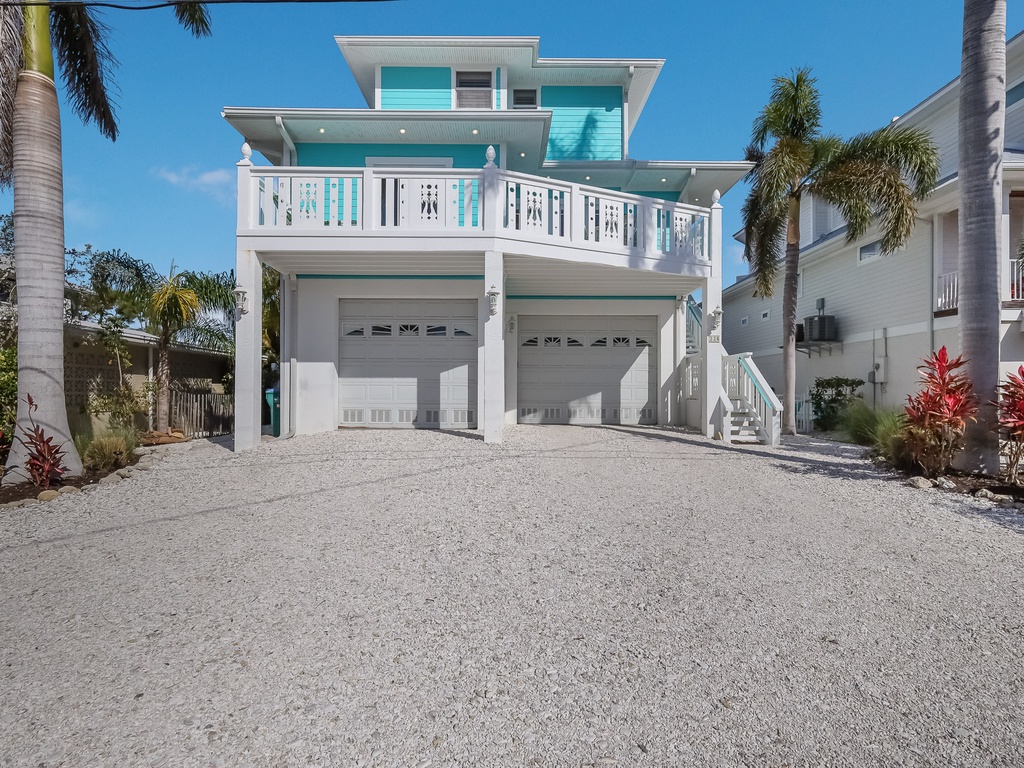 Bayshores - By AMI Accommodations