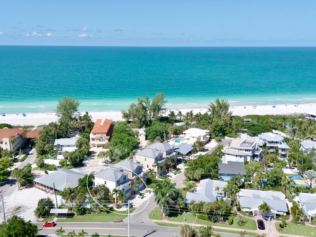 Villa Sand Dollar by Anna Maria Vacations