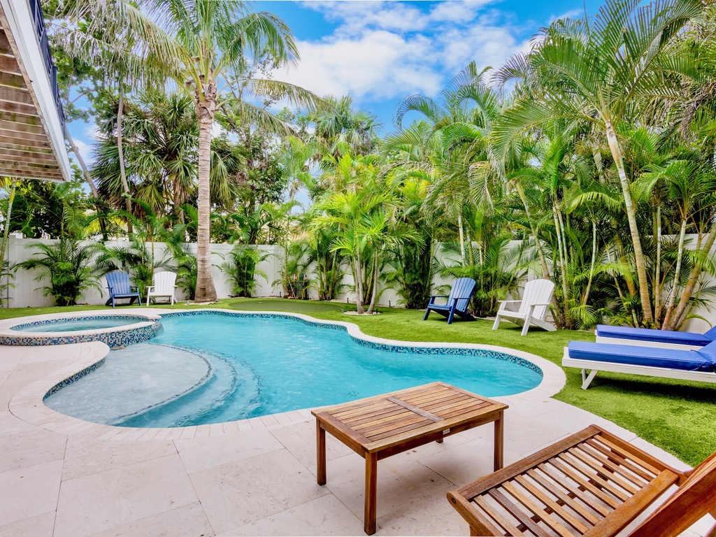 Private Pool