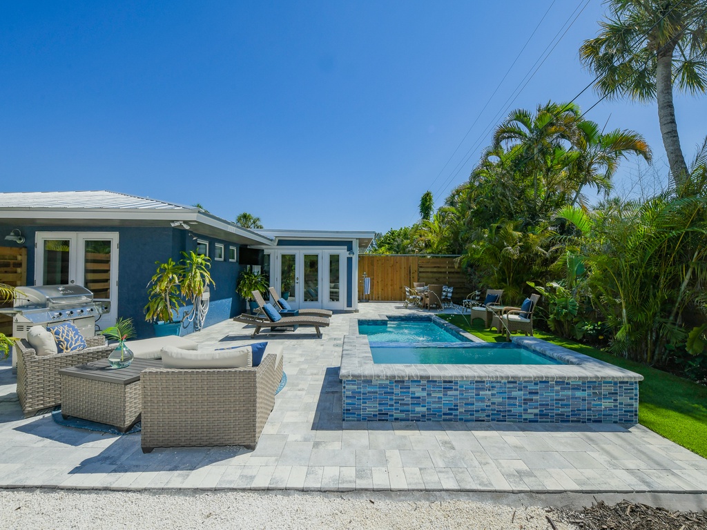 Sunlit Backyard Pool Spot