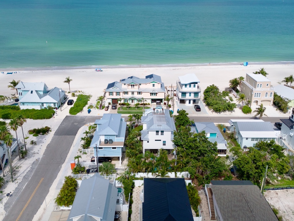 Avalon by AMI Locals