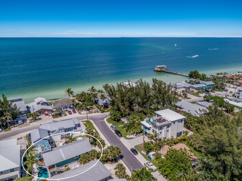 Called In Sic by Anna Maria Island Accommodations