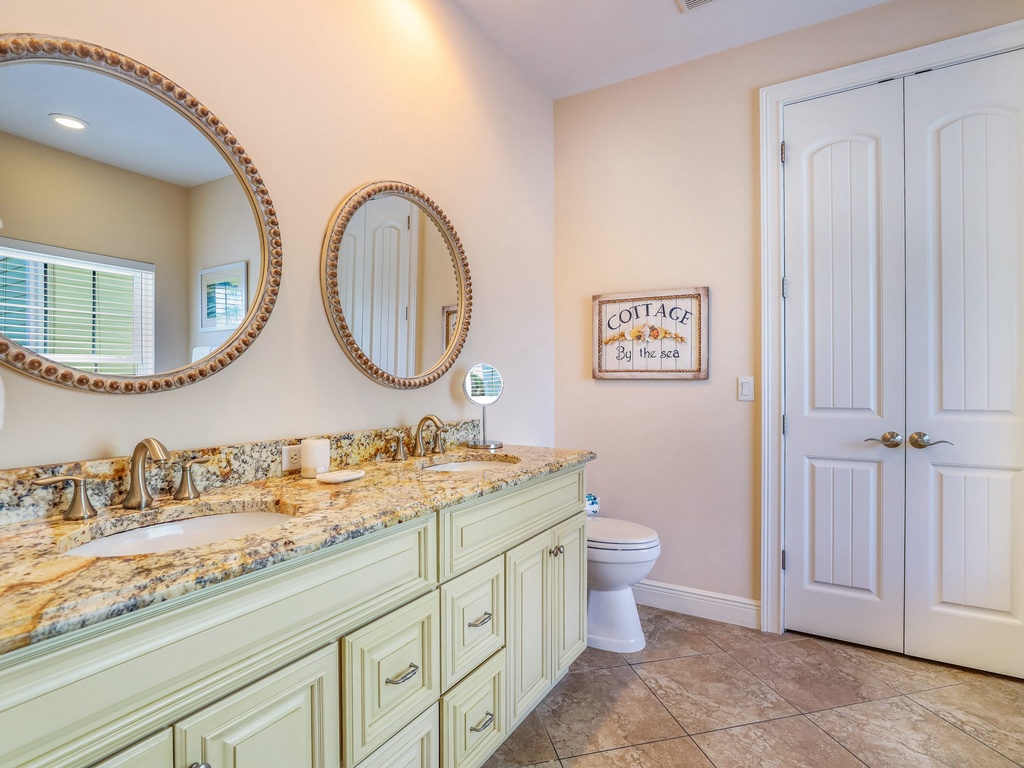 Primary Ensuite Bathroom
