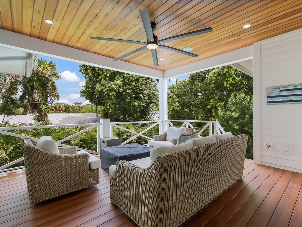 Main Floor Balcony Seating