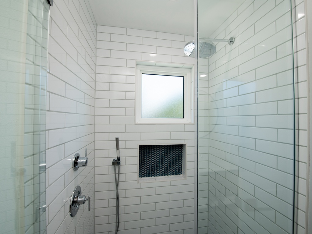 Second Bedroom, Bathroom