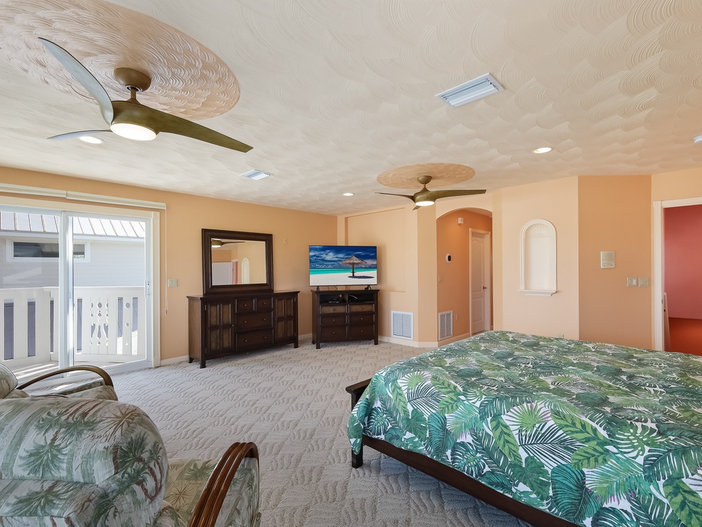 Primary Bedroom - King