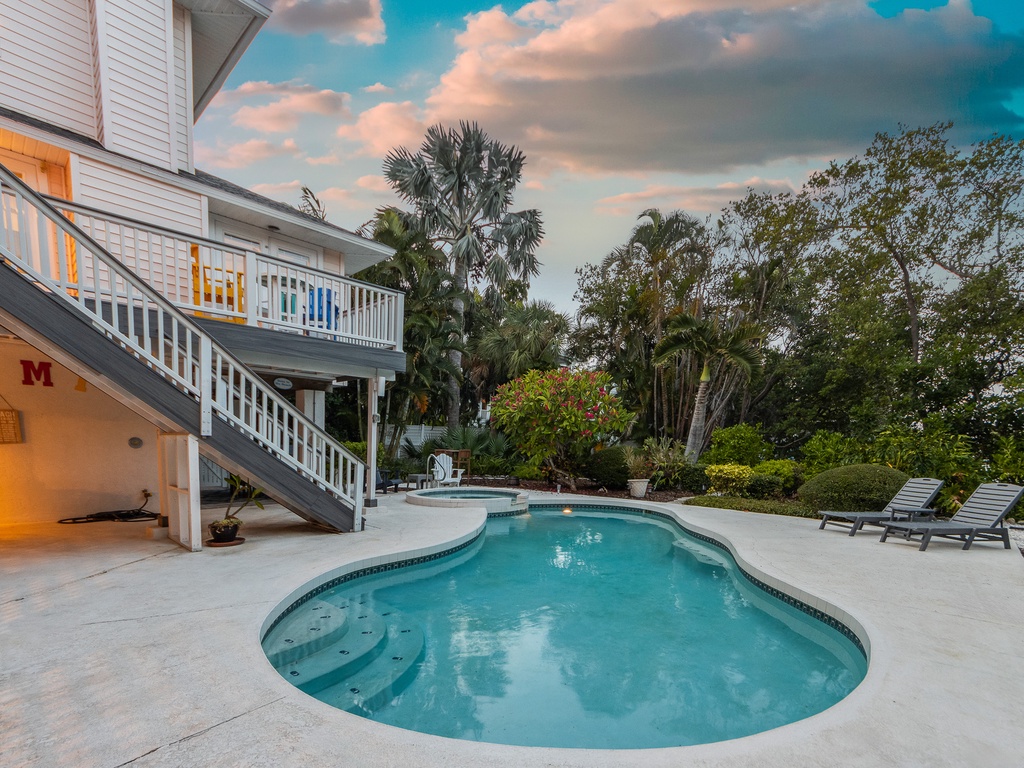 Private Pool