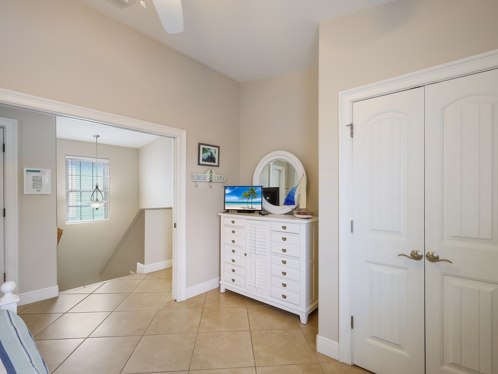 Sixth Bedroom - Twin bed with twin trundle