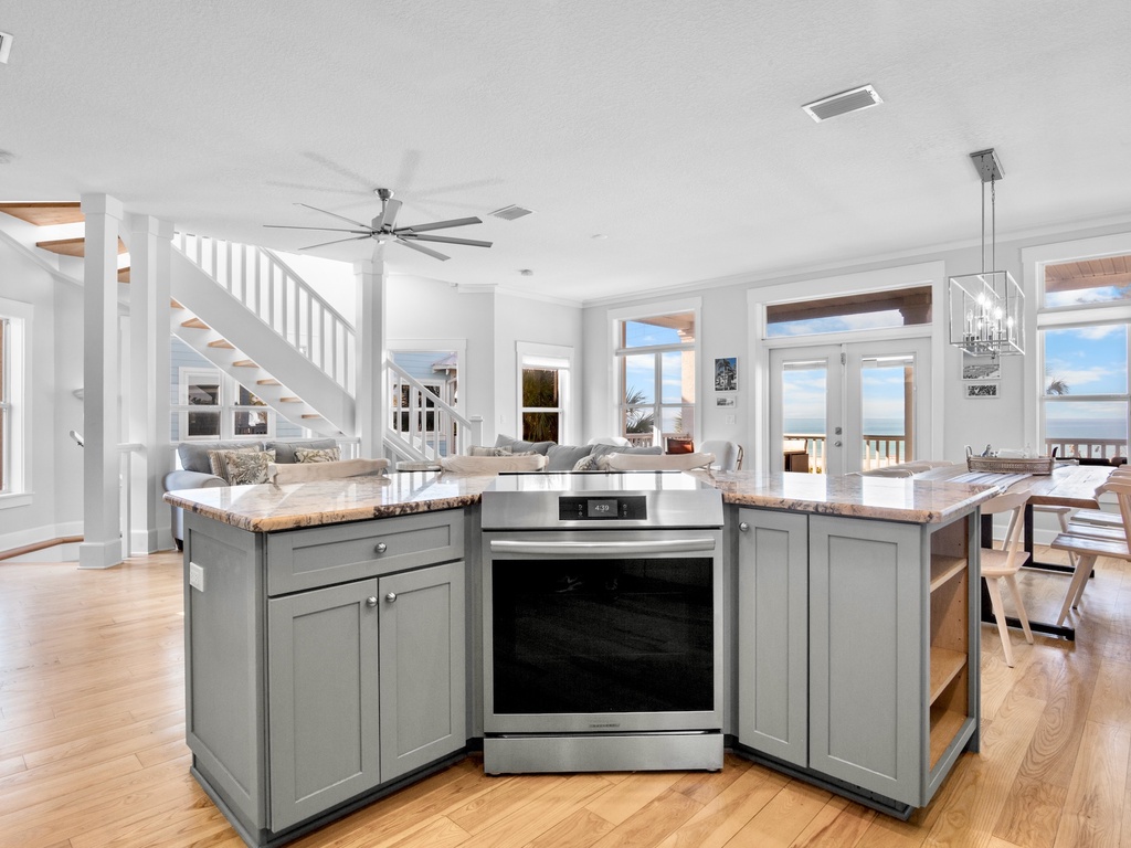 Fully equipped modern kitchen