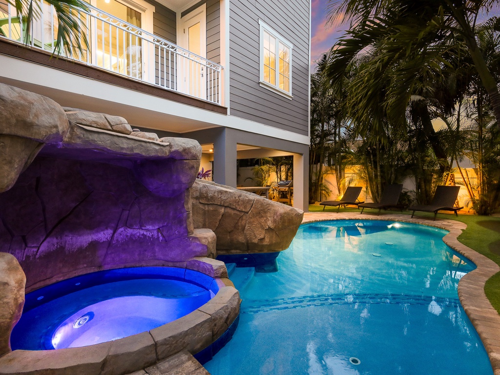 Seaside Escape - AMI Locals