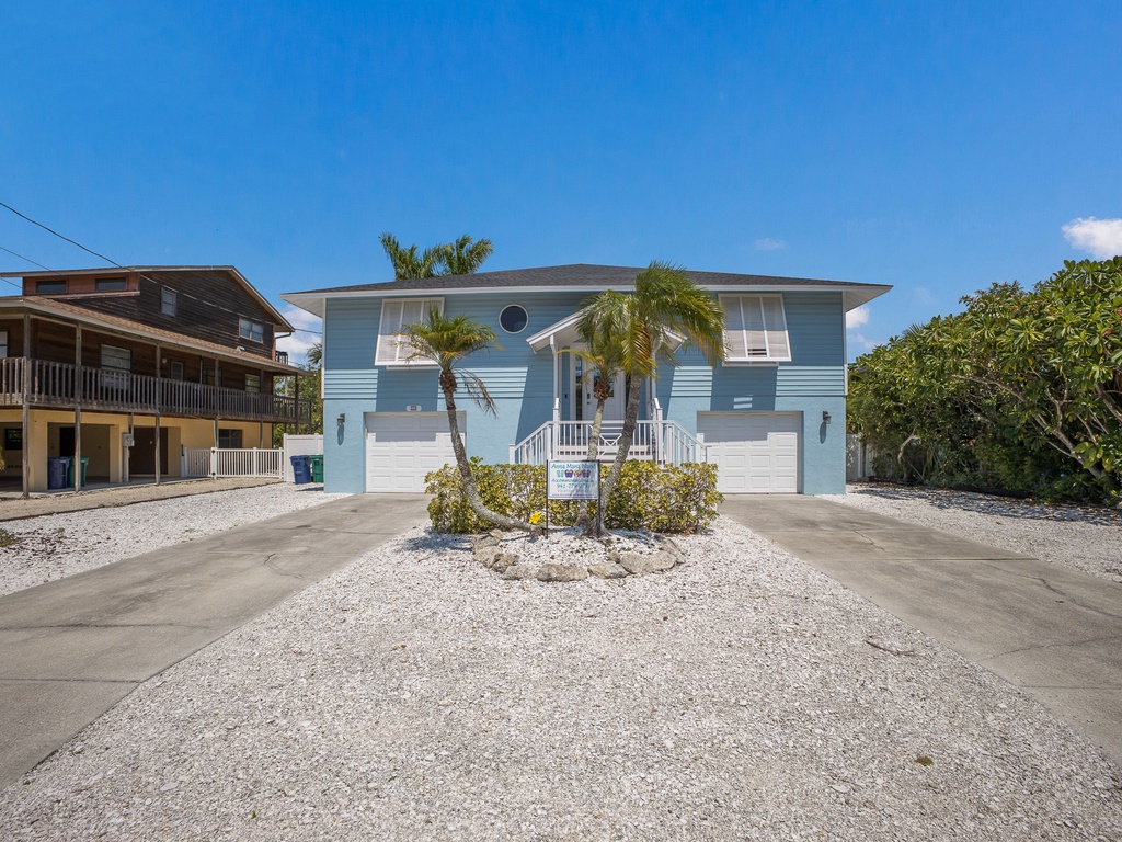 Acquaviva - Anna Maria Island Accommodations