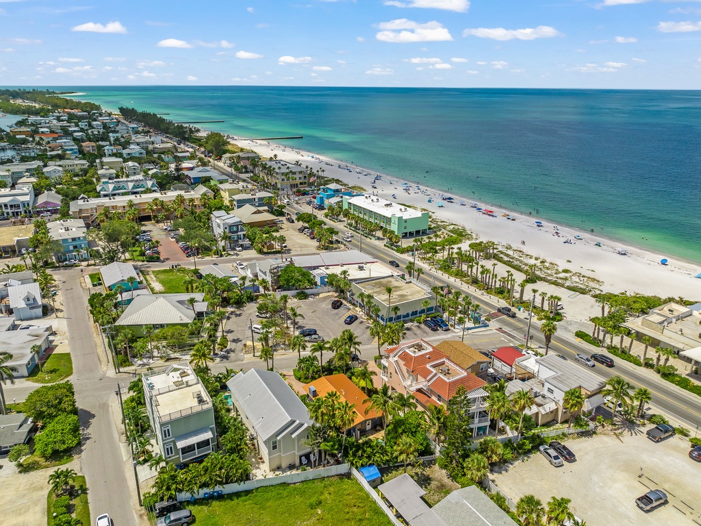 Coastal Hideaway by AMI Locals