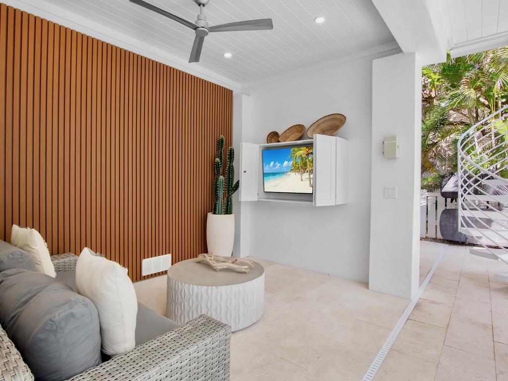 Outdoor Living Area