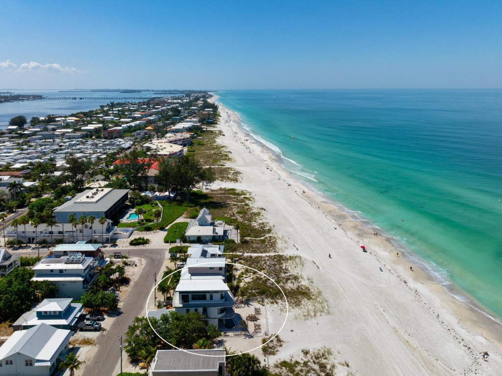 Anna Maria Wave - Anna Maria Accommodations
