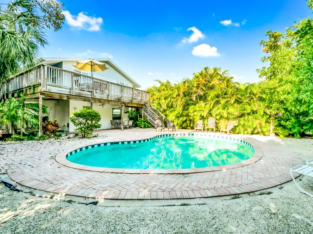 Private Pool