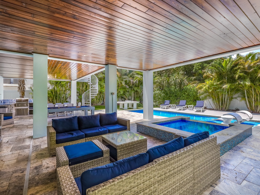 Outdoor Covered Seating