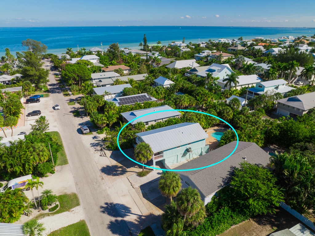 AMI Breeze by AMI Locals