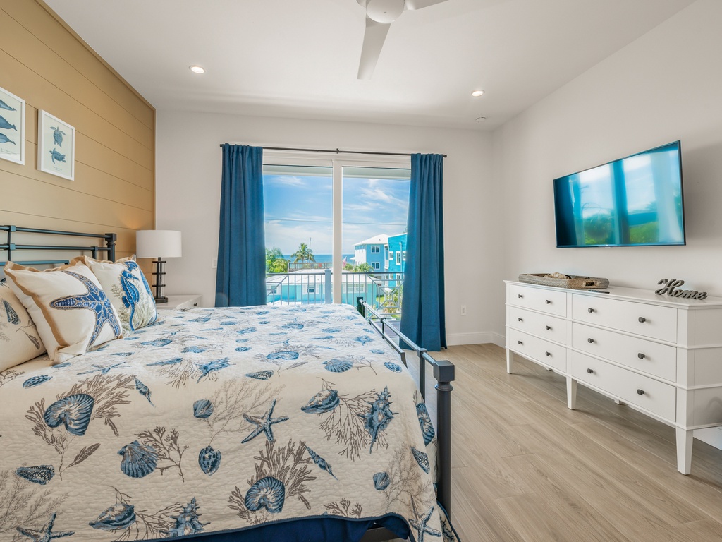 Primary Bedroom - King