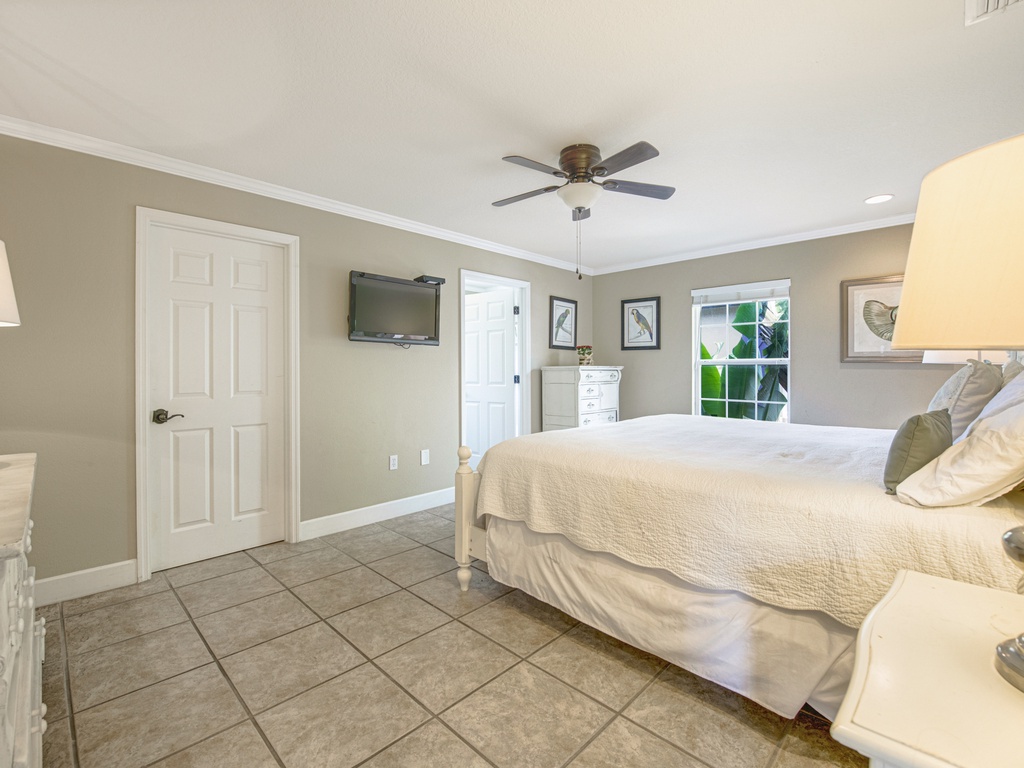 Primary Bedroom - King
