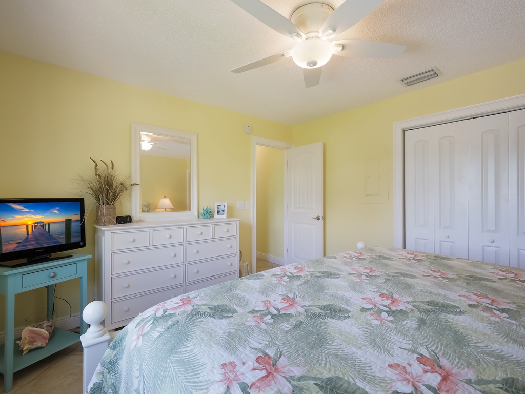 Primary Bedroom - King