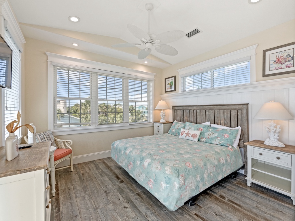 Fifth Bedroom - King