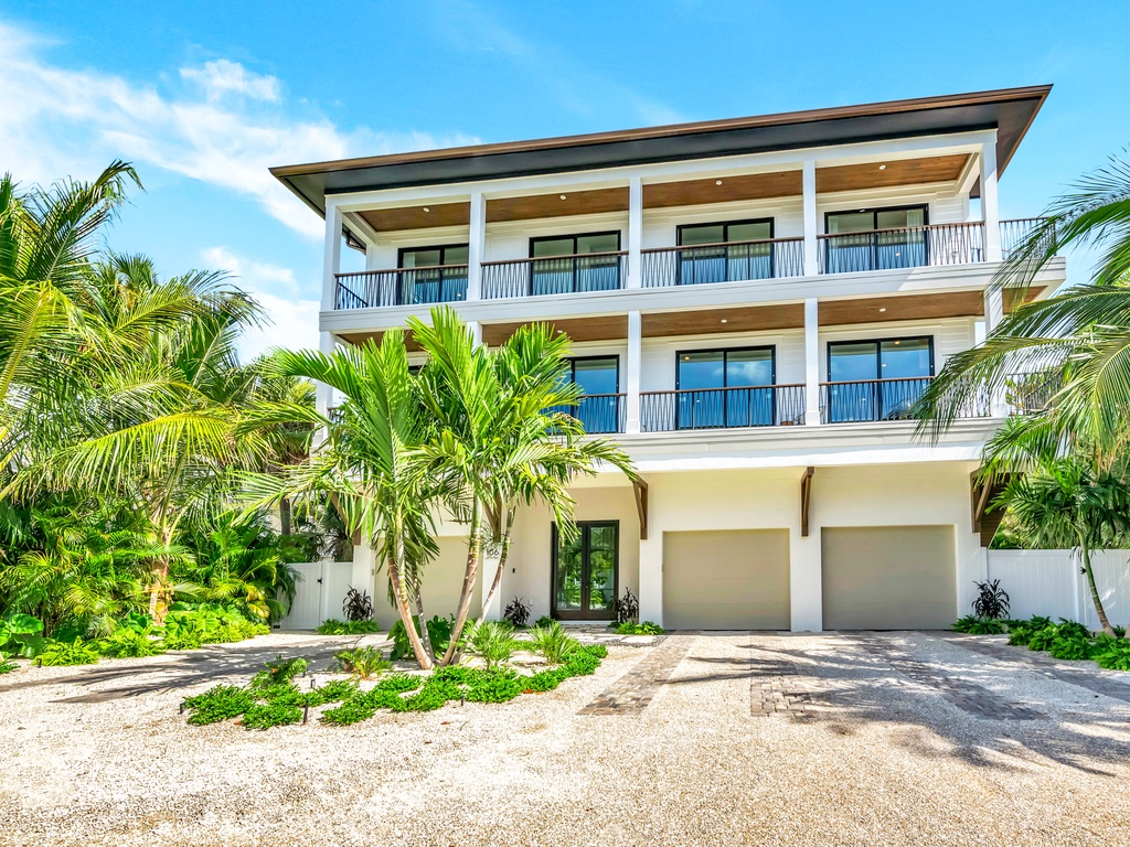 Elegant Front House View
