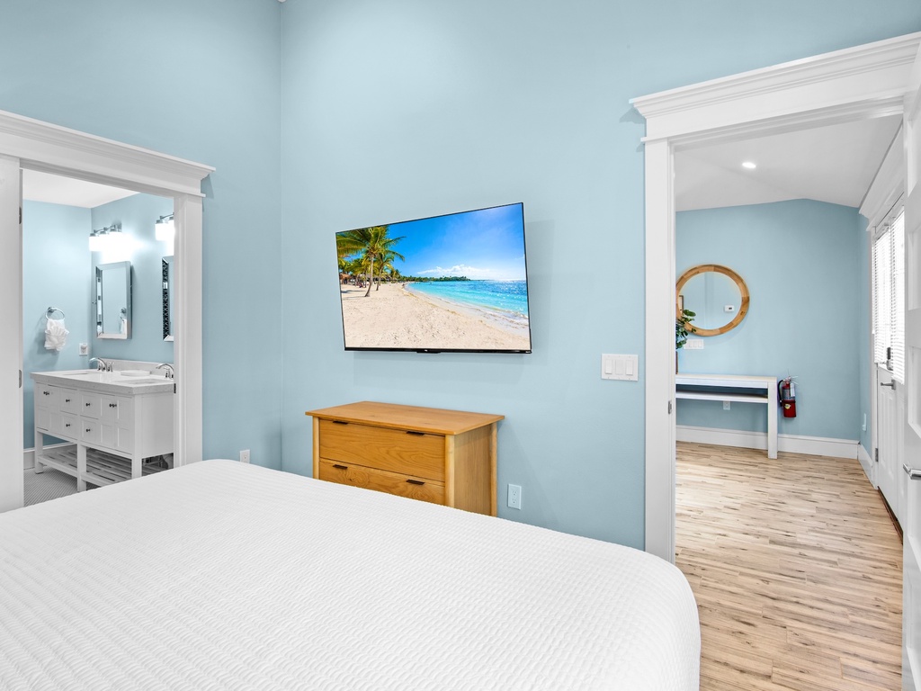 Primary Bedroom - King