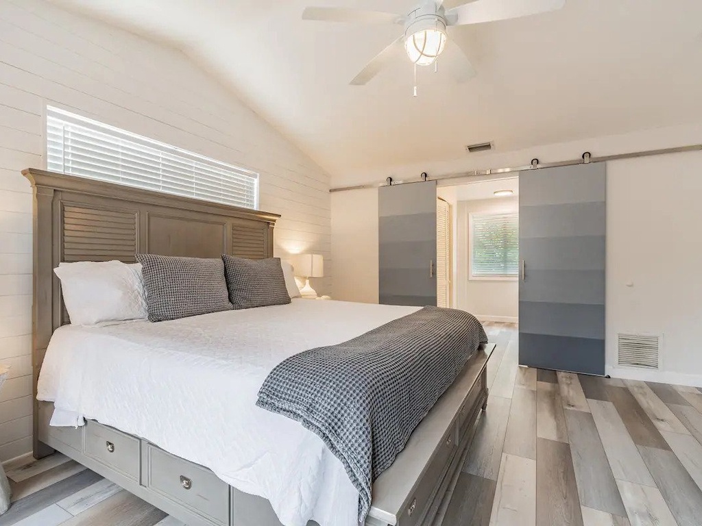 Primary Bedroom- King