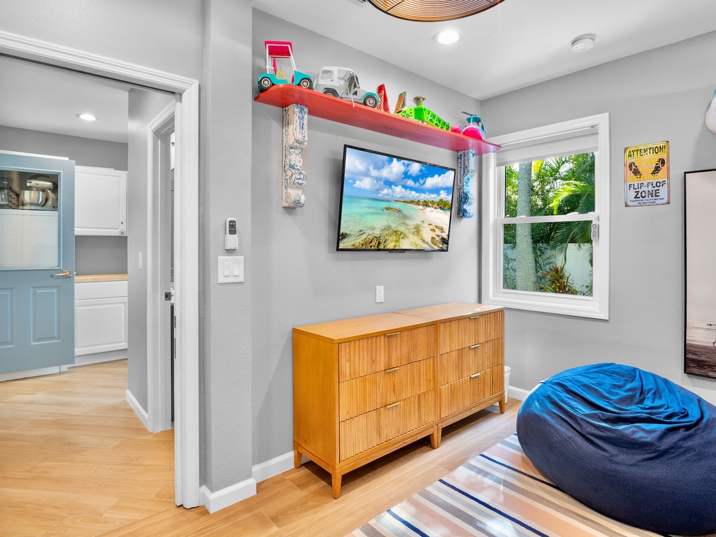 Fourth Bedroom, Twin over full bunks and TV