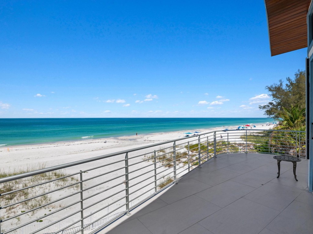 Anna Maria Wave - Anna Maria Accommodations