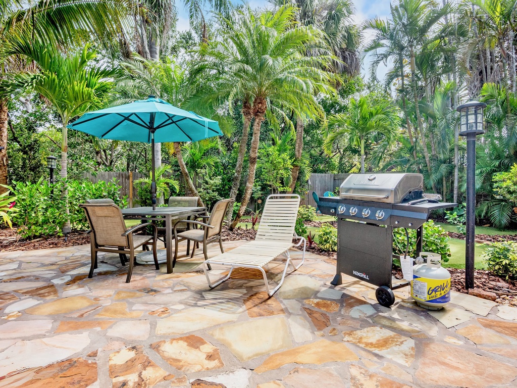 Outdoor Seating Area and BBQ Grill