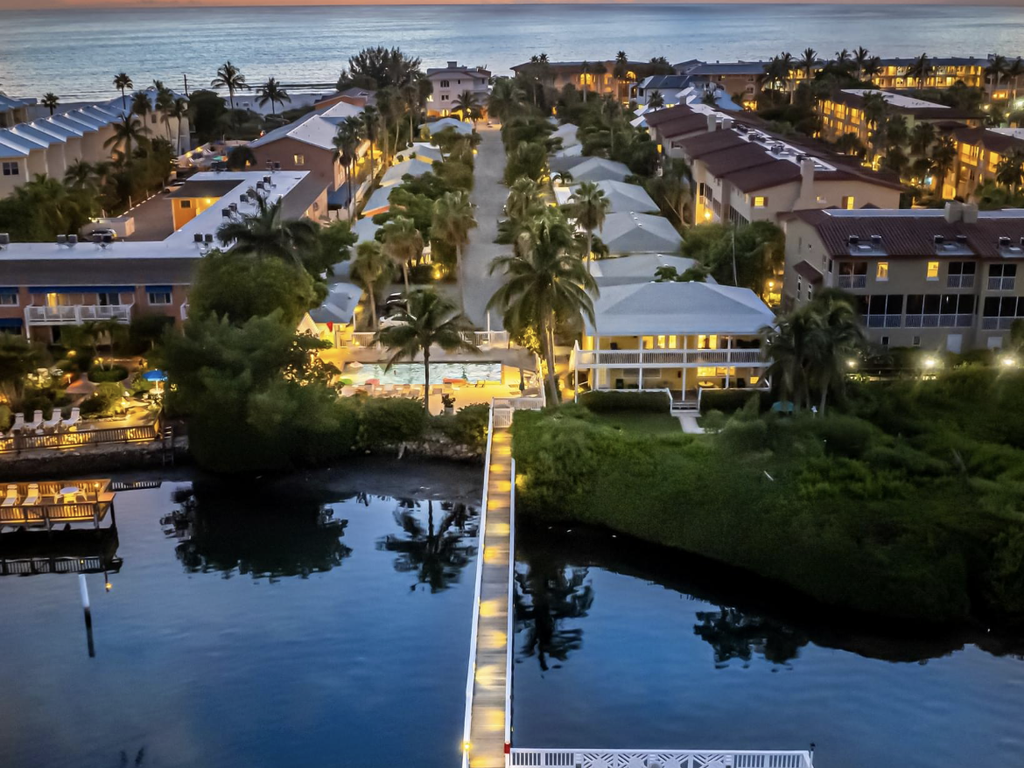 3-Minute Walk to the Beach