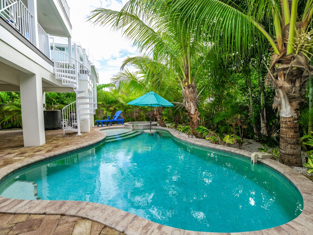 Pool and Spa, Montego Bay - AMI Locals