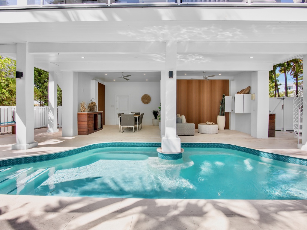 Private Pool