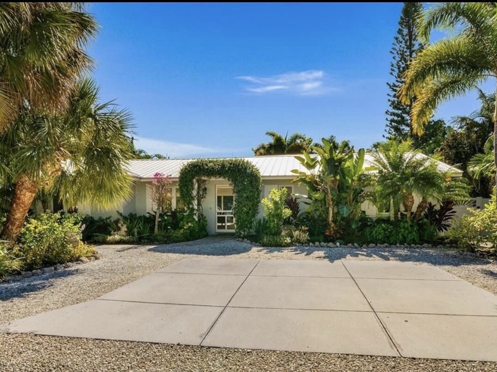 Blissful Bungalow by AMI Locals