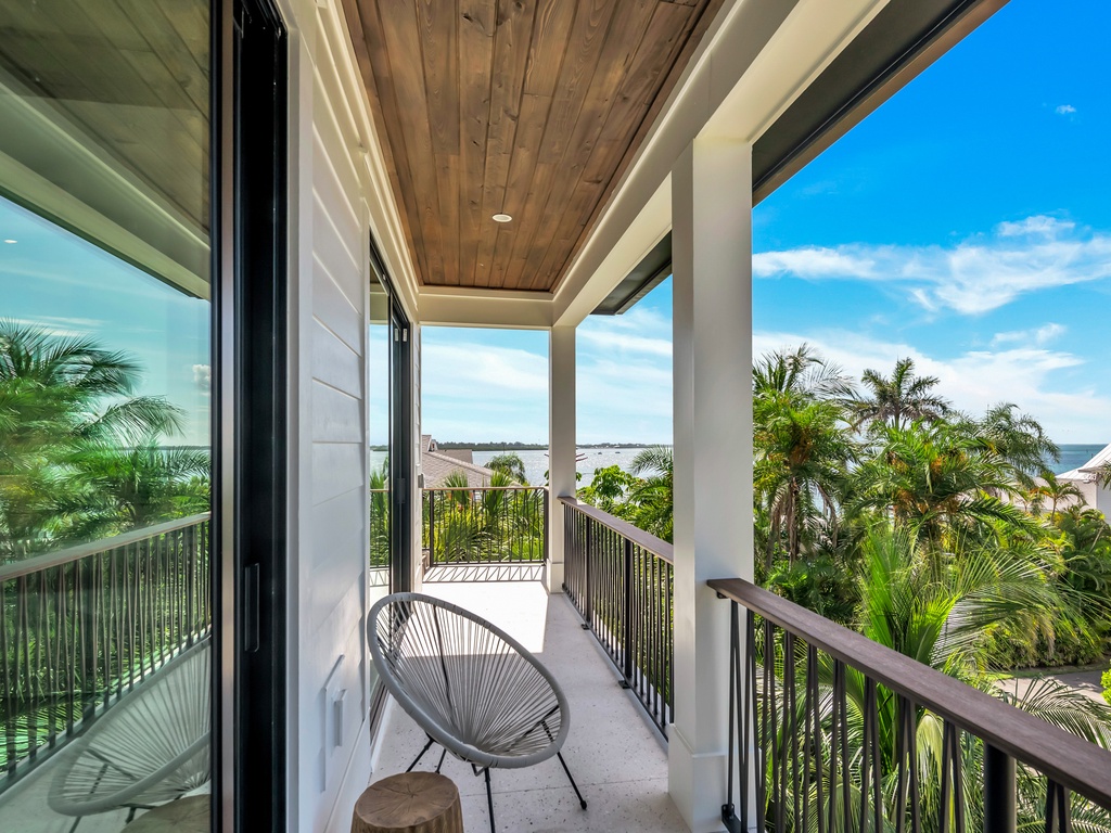 Balcony - Gulf Views