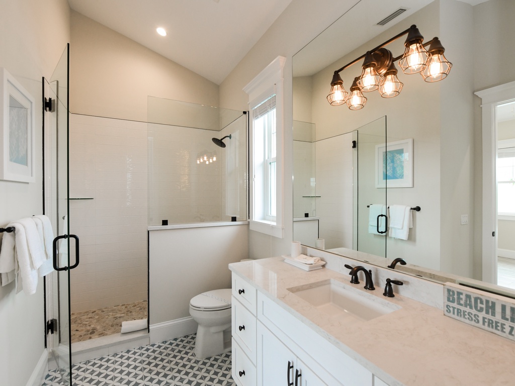 Second Bathroom, Ensuite