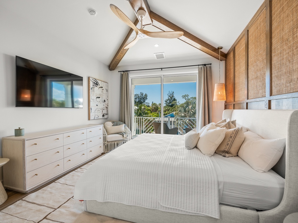 Primary Bedroom - King