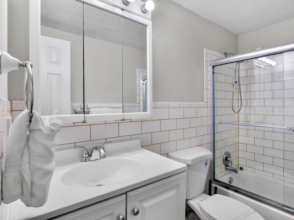 Shared Hallway Bathroom