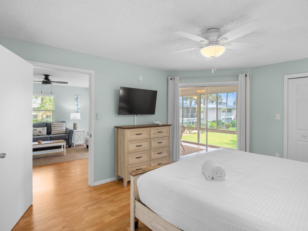 Primary Bedroom, King