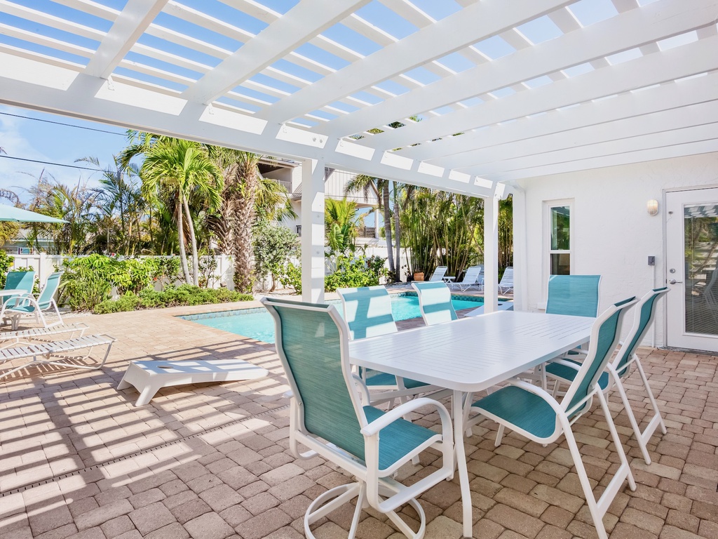 Poolside Dining Area