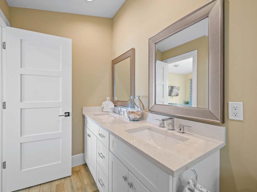 Second Ensuite